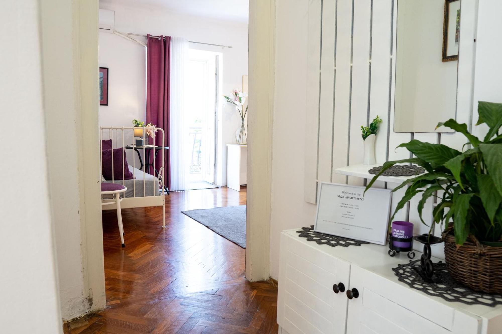 M&B Apartment Kotor Bagian luar foto